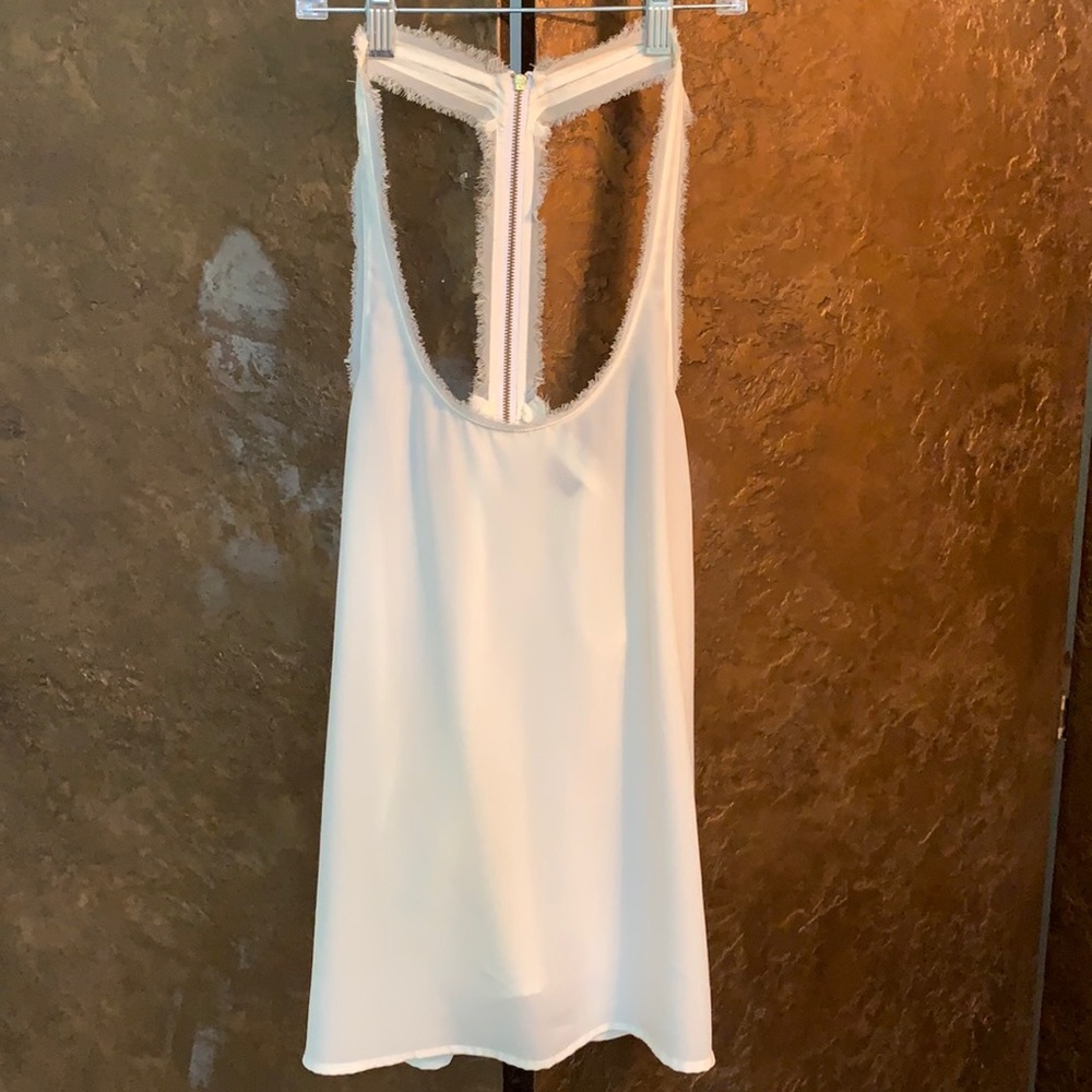 FRAYED EDGED RAZOR-BACK TANK by TopShop...MINT! FABULOUS DETAIL AND STYLING!